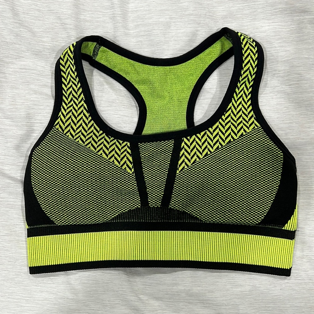 Fabletics Bianca Seamless Sports Bra